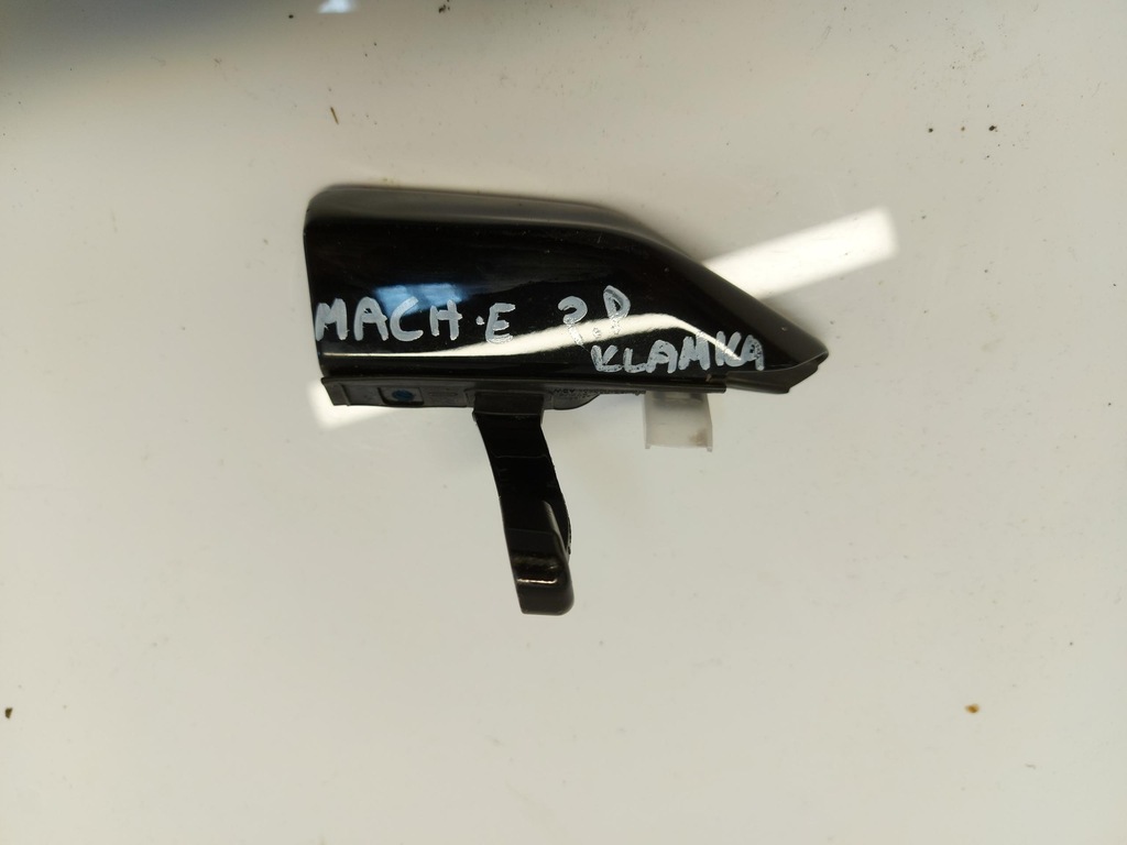 фото №1, Ford mustang mach-e ручка наружная правый перед lj8b r22404 ad5uaw