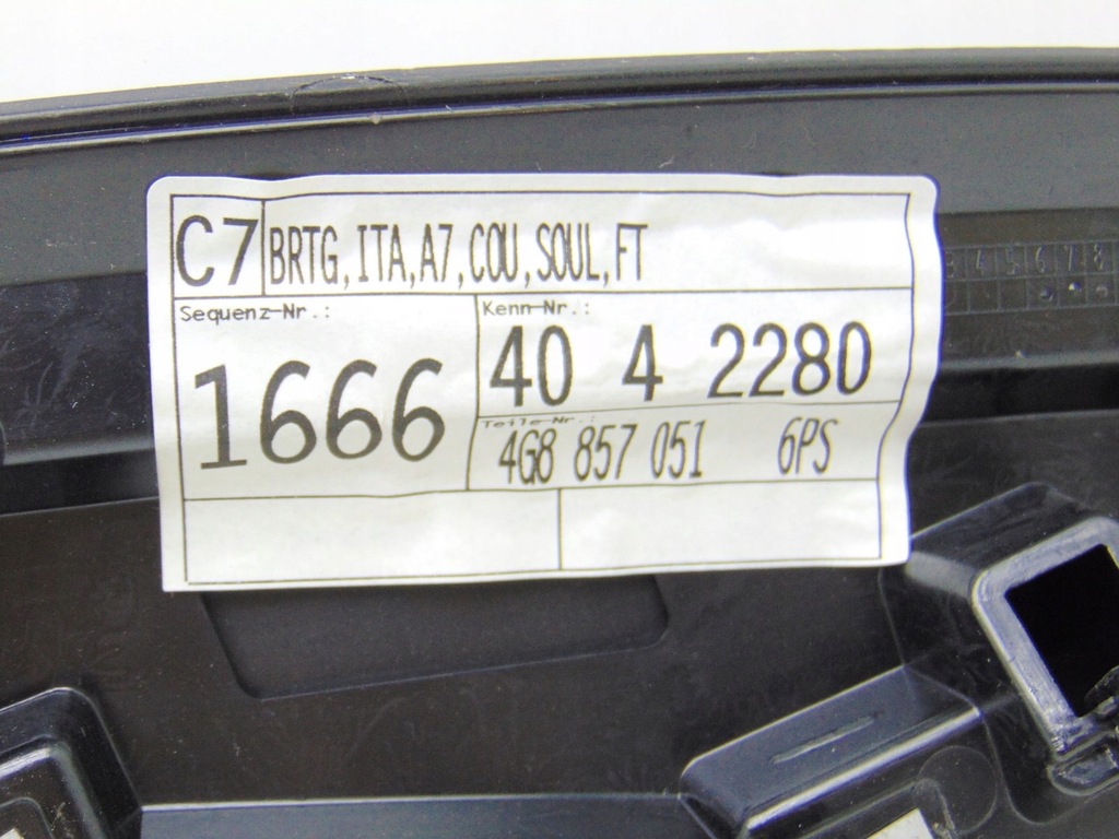 фото №7, Молдинг верхній консолі панелі audi a7 4g 4g8857051 eu