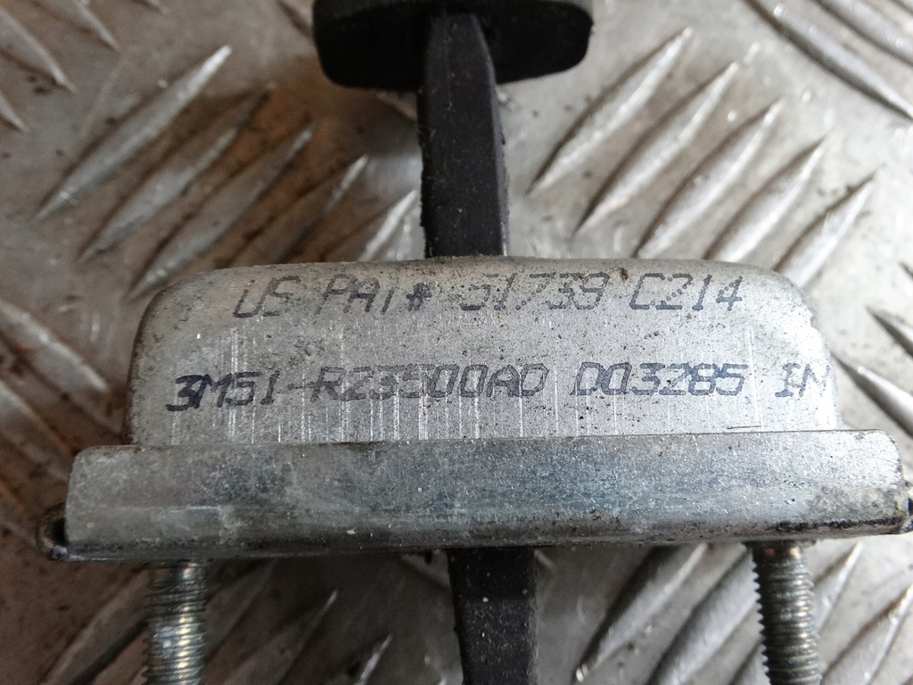 фото №4, Ограничитель дверь ford mondeo правый задняя