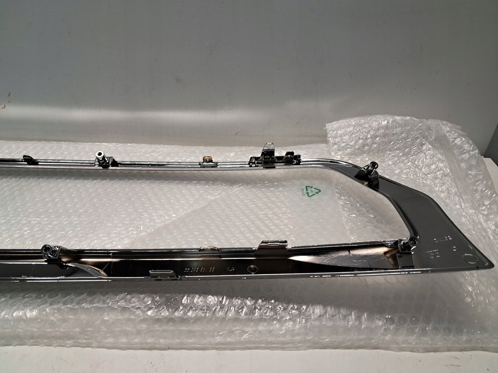 фото №7, Peugeot partner молдинг хром решетка решётка бампера передний - nowa