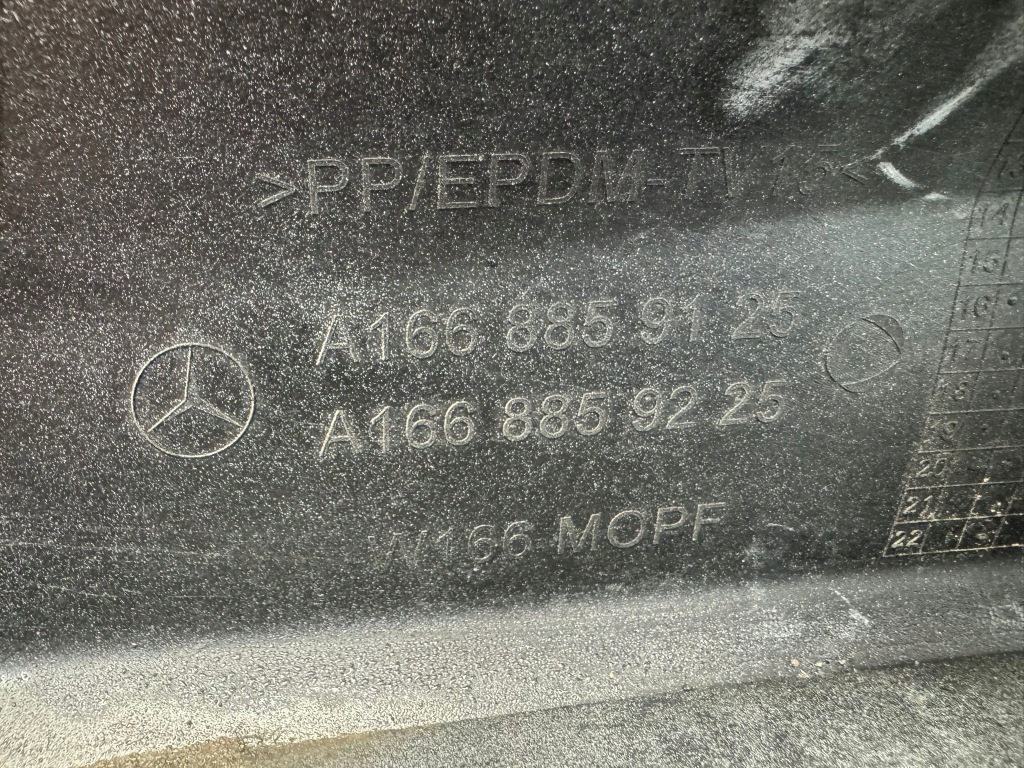 Купить Mercedes gle 166 бампер перед передний 2015- a1668859125