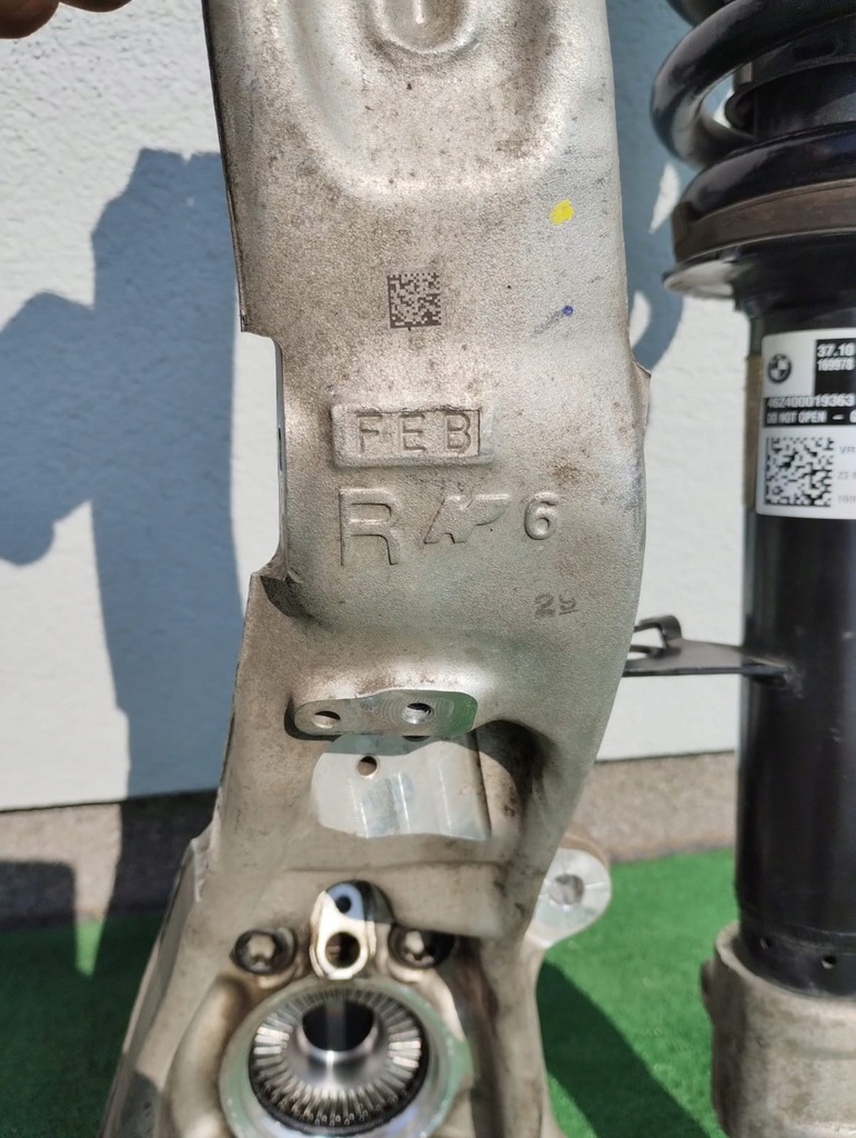 фото №4, Поворотный кулак рычаг ступица правый перед bmw xm g09 8837290 8845566 8091172