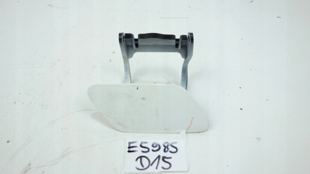 фото №1, Заглушка розпилювача права audi a4 b9 lift 19- 8w0955276f