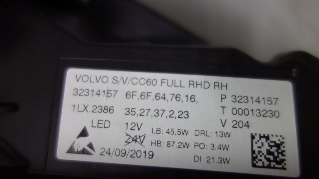 Volvo s60 v60 фара ліхтарі  перед led uk 32314156 57 Оригінал