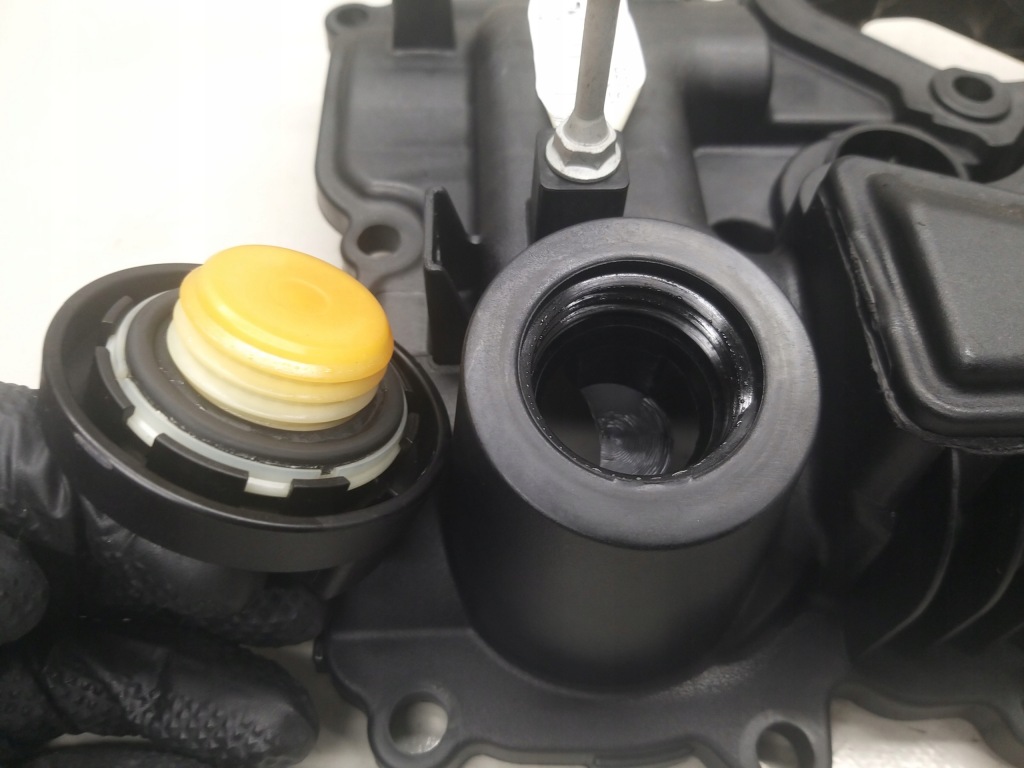 Крышка клапанов 1.0 t-gdi g3le i30 3 i20 kona rio stonic ceed 22400-07170 Доставка