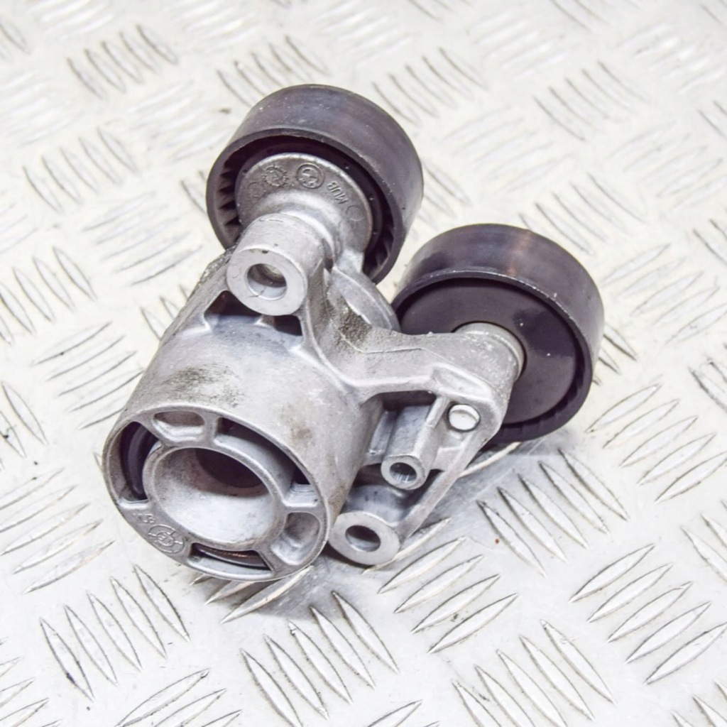 фото №5, Bmw x5 f15 2016 натяжитель ремень генератора