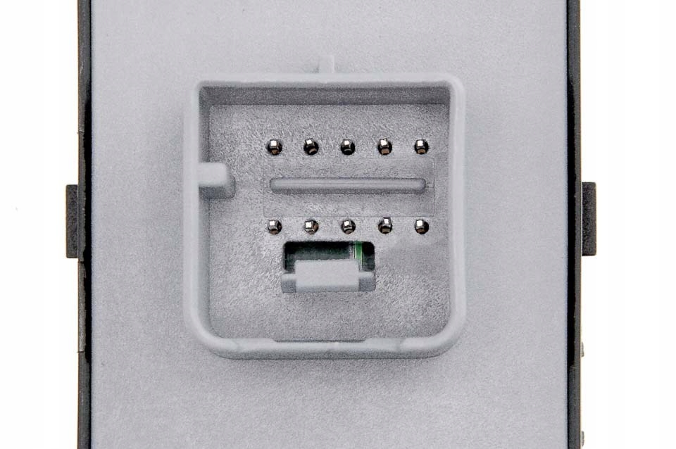 фото №12, Кнопка окон skoda fabia ii 10- yeti golf v vi