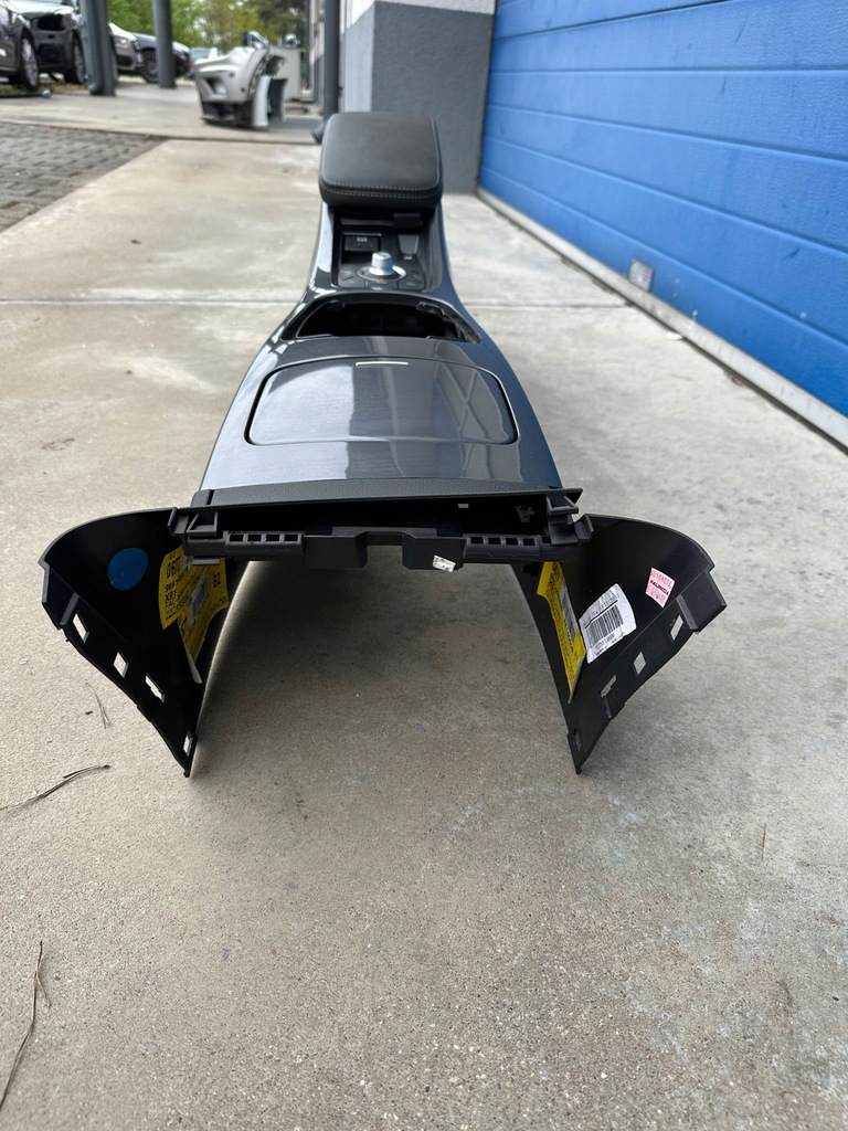 фото №9, Подлокотник laguna iii