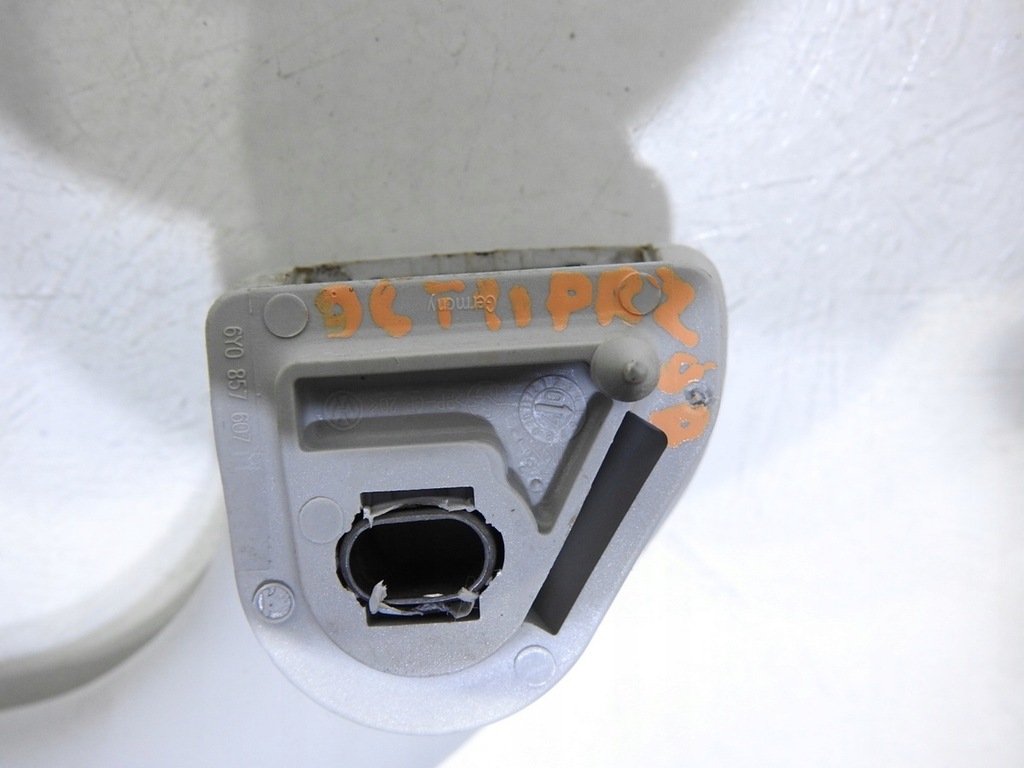 фото №8, Ручка кронштейн стельовий перед skoda octavia ii