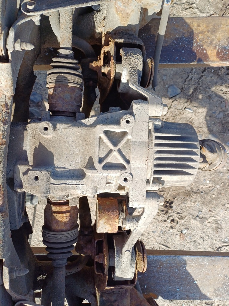 фото №1, Мост задняя задний toyota rav4 iii 06-12 2.2 d-cat 177ps