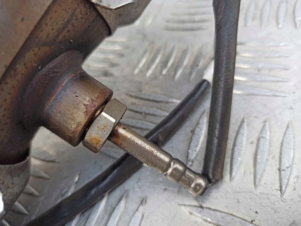 фото №4, Audi a5 8w труба вихлопна датчик лямбда-зонд 2.0 tdi 8w0906088s