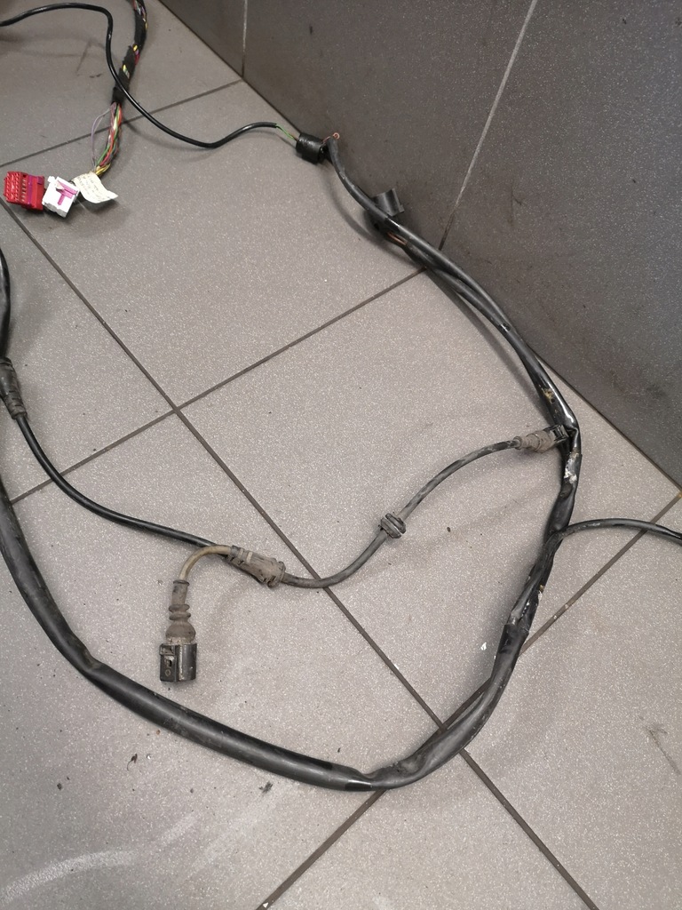 фото №6, Жгут кузовная лампы правый перед audi a6 c6