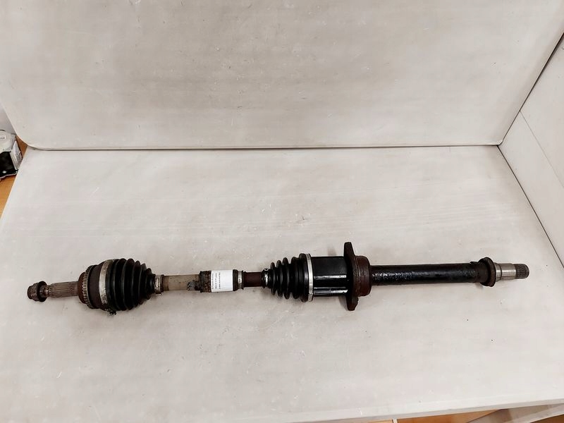 фото №1, Toyota avensis t25 2.0 vvti приводной вал правая автоматическая коробка передач