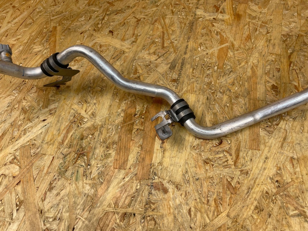 Пабтрубок  трубка шланг кондиционера renault arkana captur 2 clio v 924808928r с Разборки