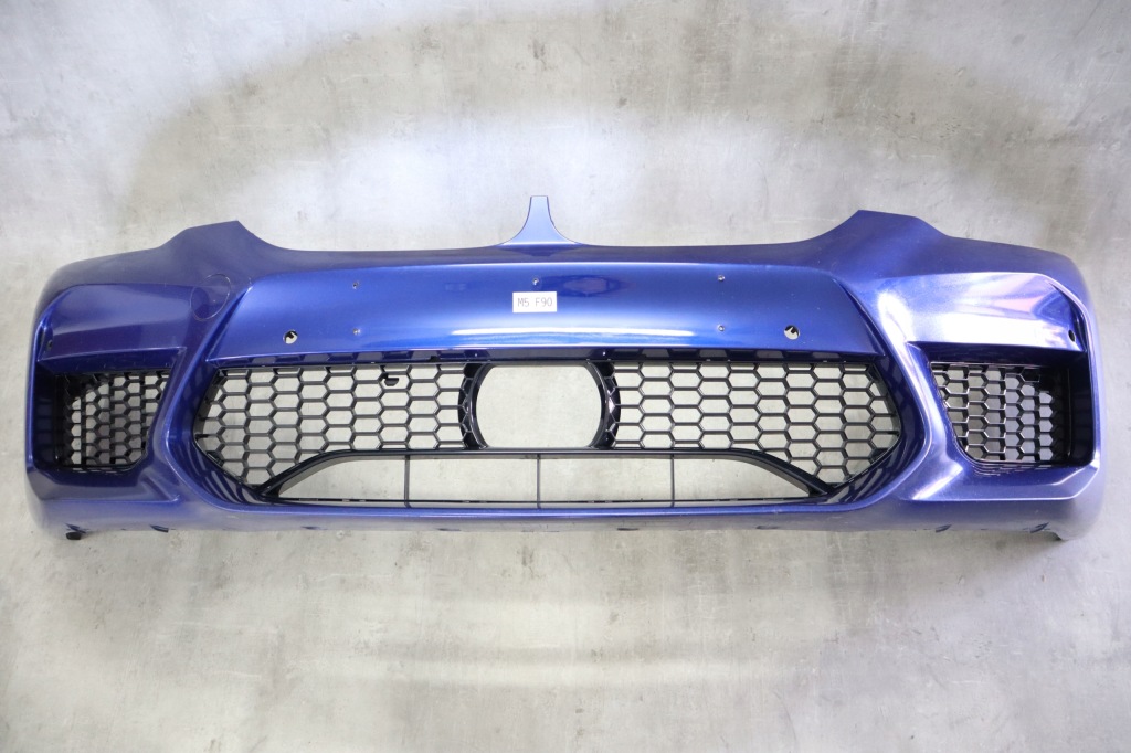 Купити Бампер перед bmw m5 f90 на радар на park assist