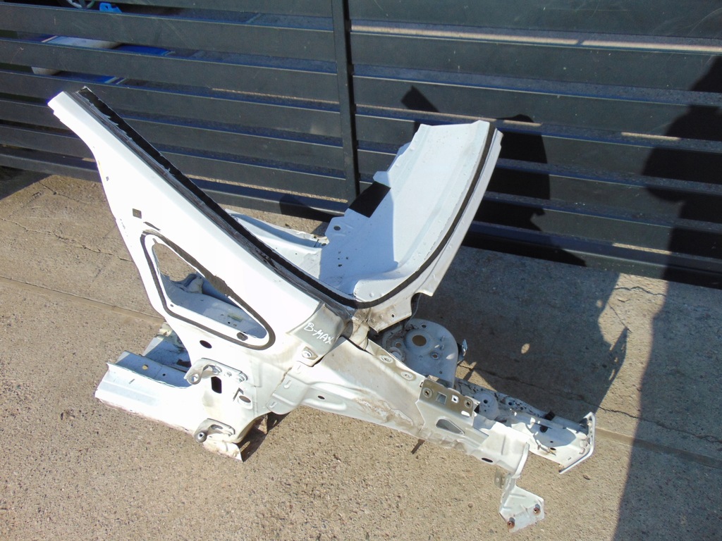 фото №10, Четверть перед передняя правая ford b-max kc dc разные цвета