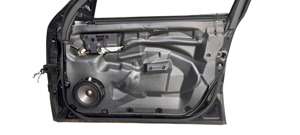 фото №7, Дверь правый перед mercedes e klasa w211 kod 197