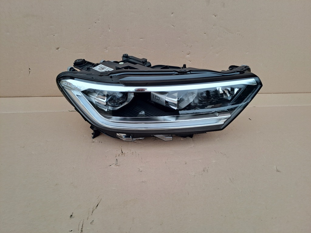 фото №1, Vw troc t-roc lift iq light правая лампа full led 2ga941036af б/у