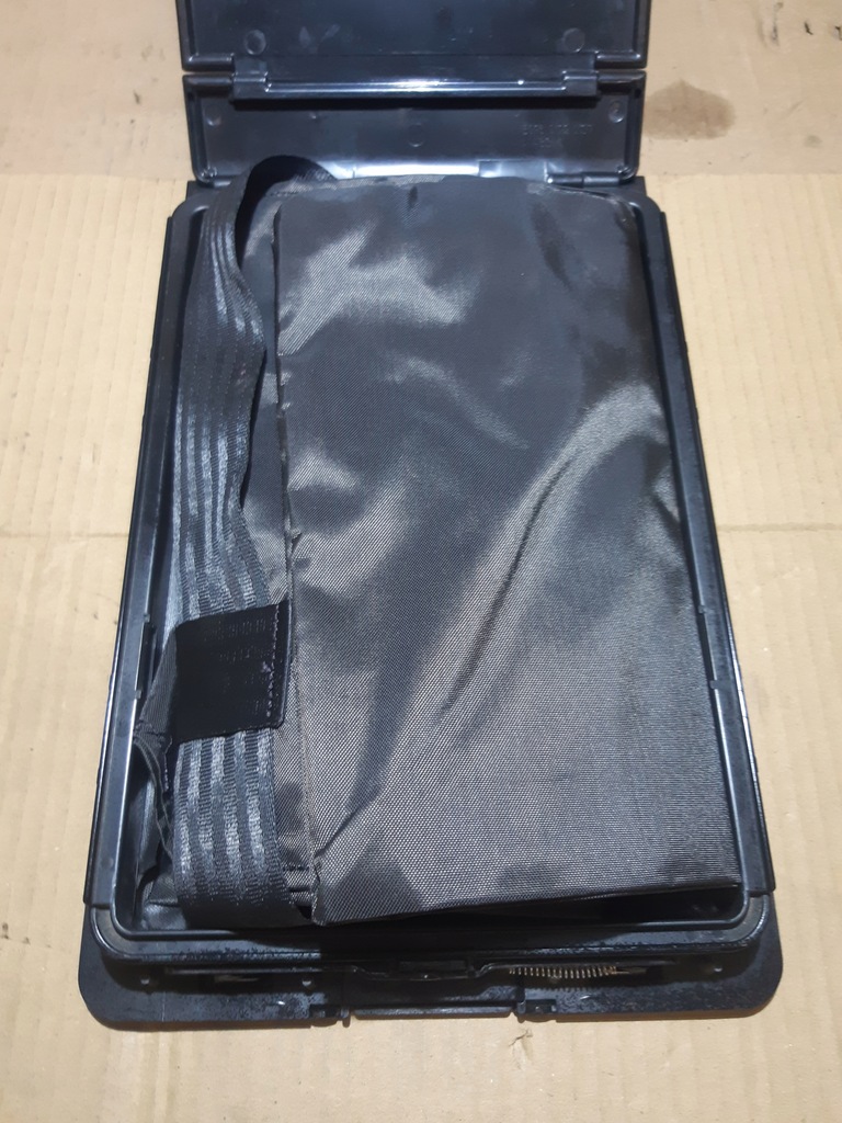 фото №11, Audi a8 d3 бардачок чохол na лижі 4e0885215