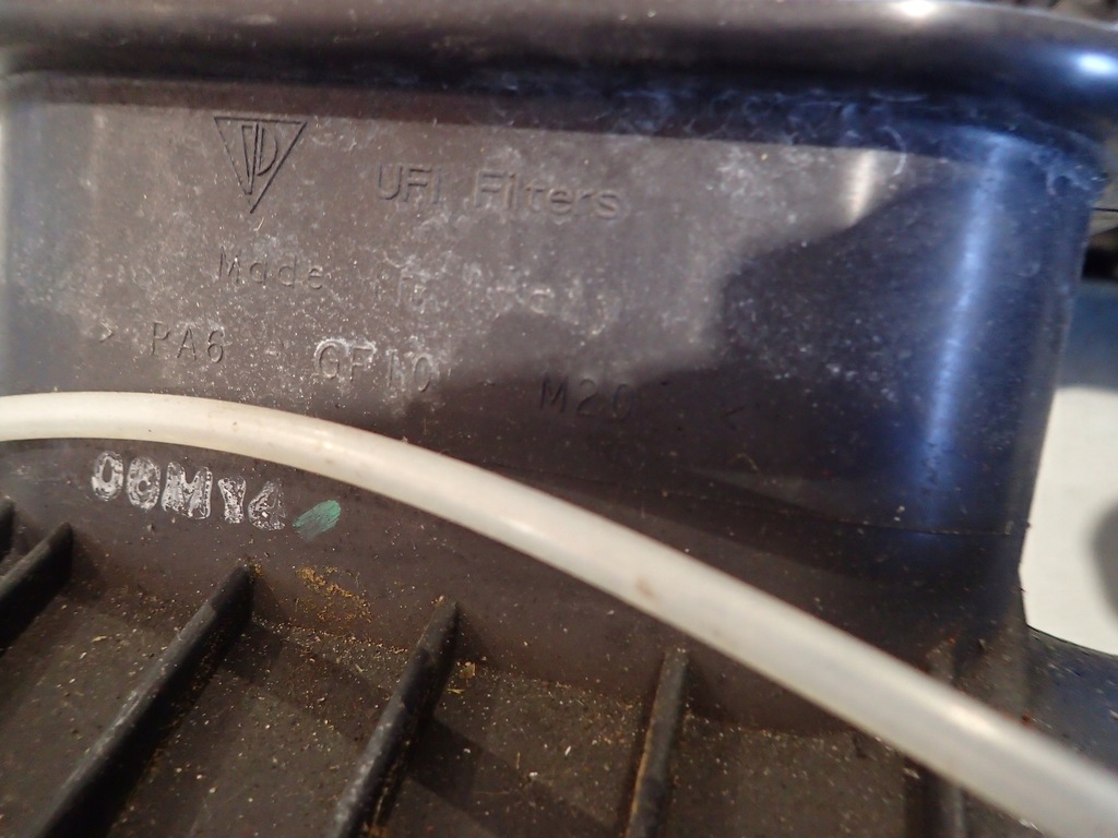 фото №5, Porsche 991 911 turbo корпус фільтра повітря 99111002070 71