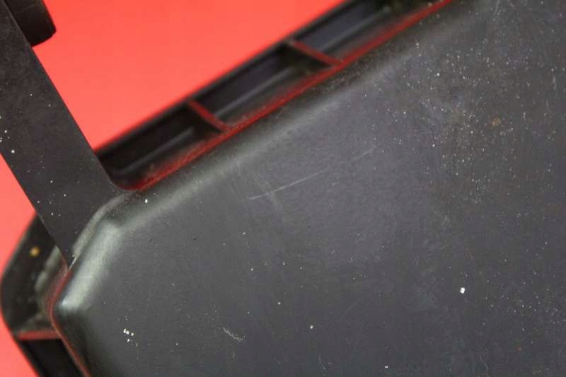 фото №11, Корпус фильтра воздуха nissan maxima a33 3.0 v6 200 km 00-05