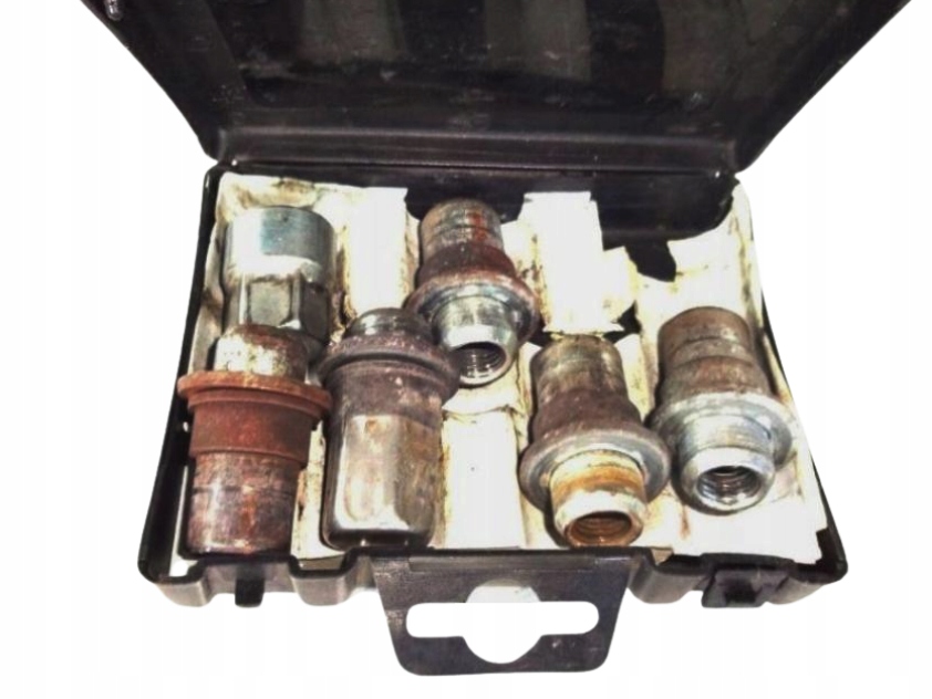 фото №2, Секретки гайки do kół toyota rav4 ii 2000-2005 rok