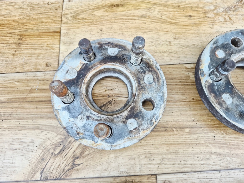 фото №9, Audi a3 8l проставка колеса golf 4 5x100