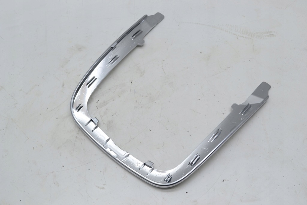 фото №2, Рамка хром домкрата передач insignia a