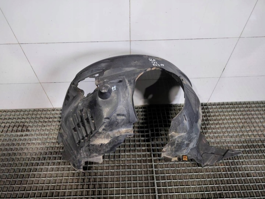 фото №1, Підкрилок правий перед передні mercedes slk r172 w172 a1726902030