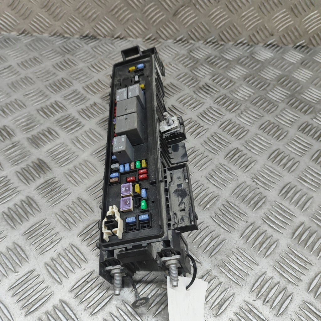 Tesla model x 2018 рамка / модуль запобіжників Доставка