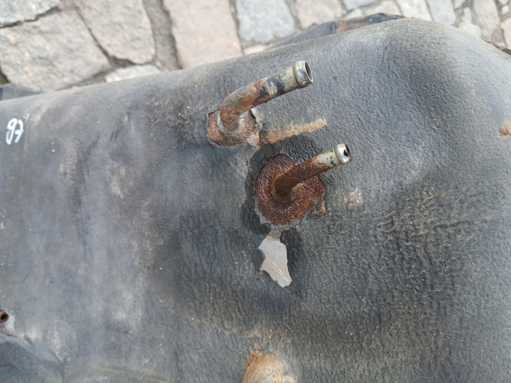 фото №8, Suzuki vitara i 1.9 td 5d бак топлива