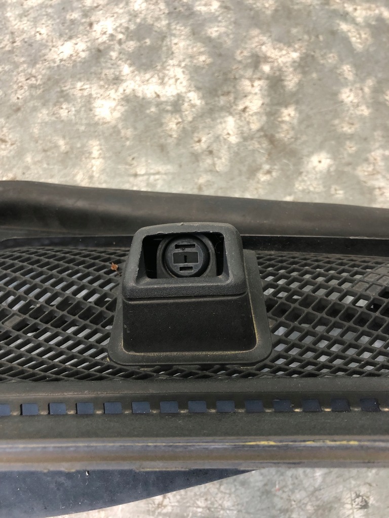 фото №9, Жабо mercedes w204 a2048301713