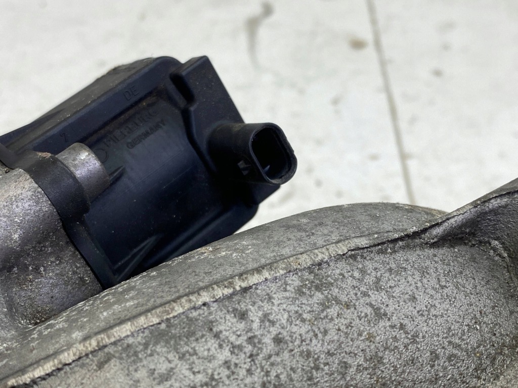 Mercedes-benz glc x253 c253 turbo a2760900400 Київ