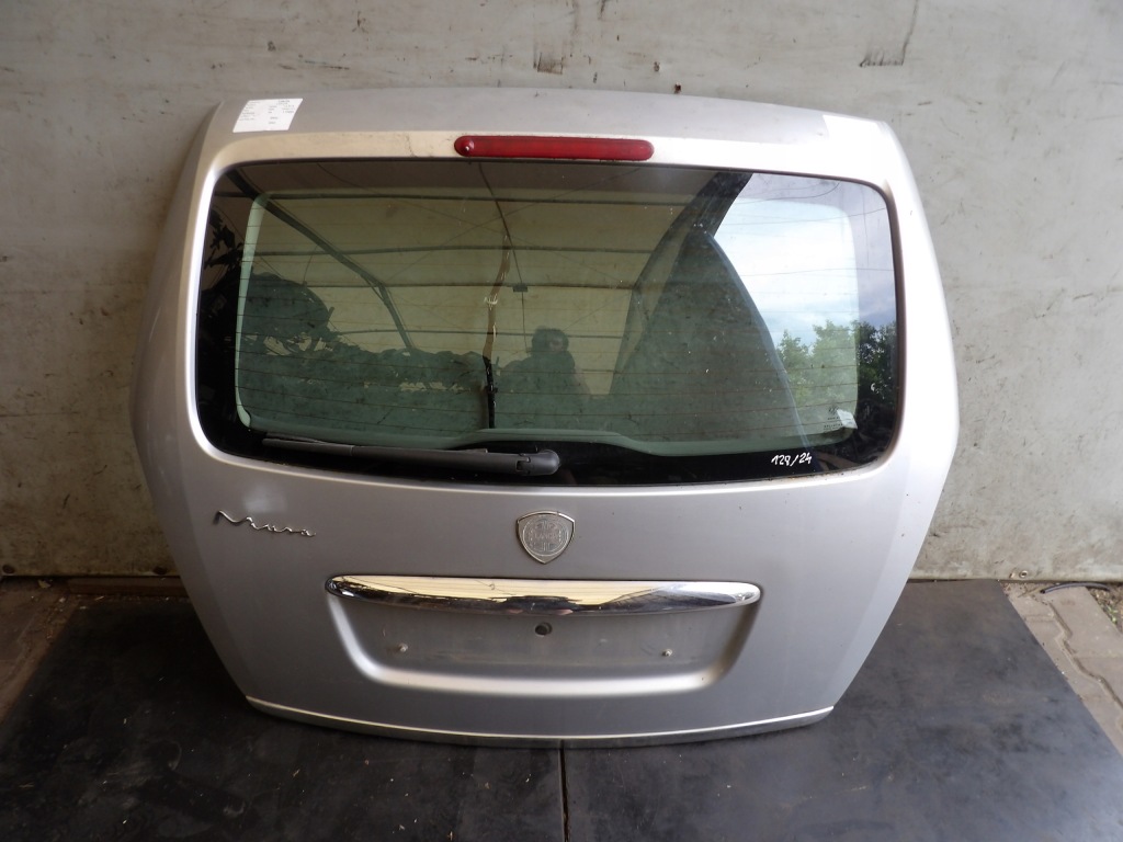 фото №1, Lancia musa кришка багажника задня hb 5d