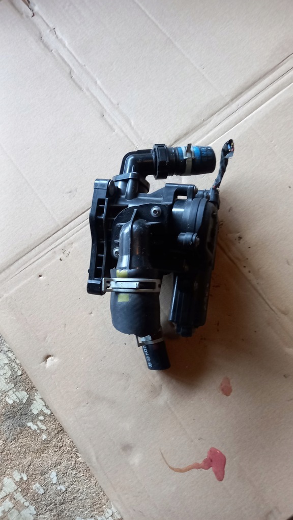 фото №7, Kia sorento iv 2020-1.6t hybrid корпус термостата 25600-2m800 256002m800