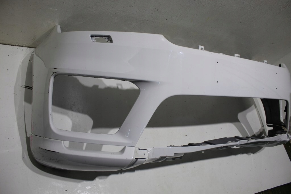 Range rover sport ii рестайлинг  бампер перед хороший 18r+ Цена