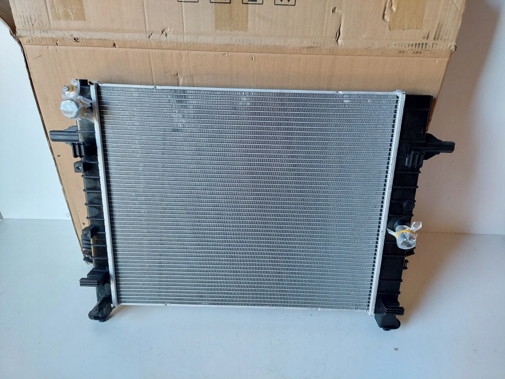 фото №1, Mg zs 11 радиатор wody nowa оригинал