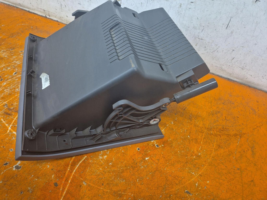 фото №5, Opel astra h iii 04-07 1.6 kat бардачок пасажира 13116947