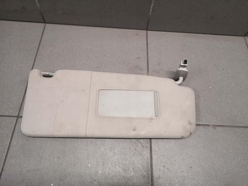 фото №1, Защита солнцезащитная правая a6 c5 4b0857552a