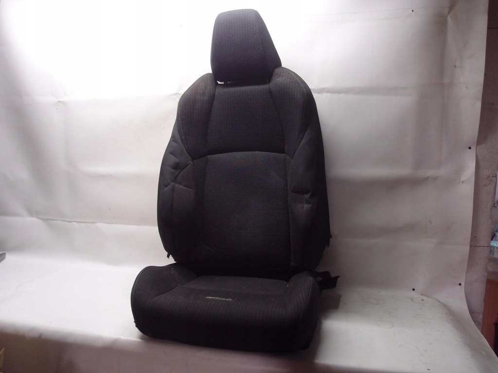 фото №1, Сиденье правый перед чехол toyota c-hr