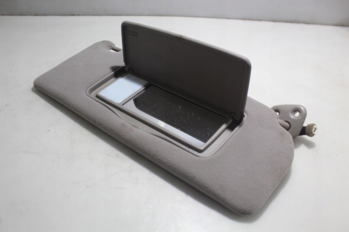 фото №1, Захист сонцезахисна права lexus is i