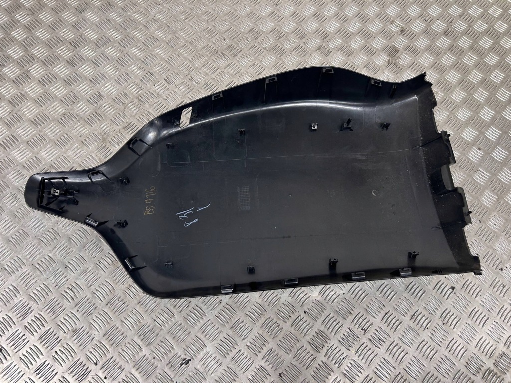 фото №8, Пластик сиденье tesla model x 106680700a