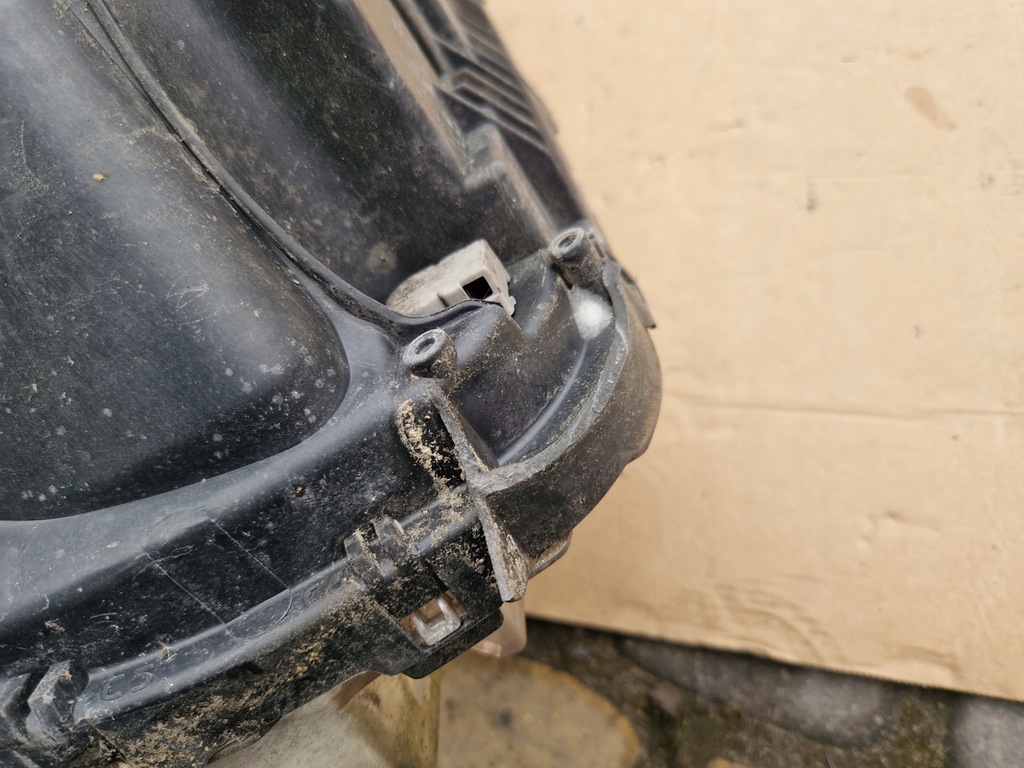 фото №7, Лампа правый перед ксенон citroen c5 iii x7 9689037780