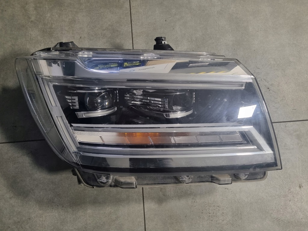 фото №1, Vw crafter full led лампа правая перед