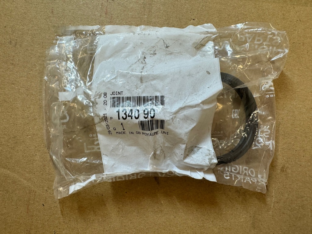 фото №1, Прокладка термостата citroen jumper boxer 134090 оригинал nowa