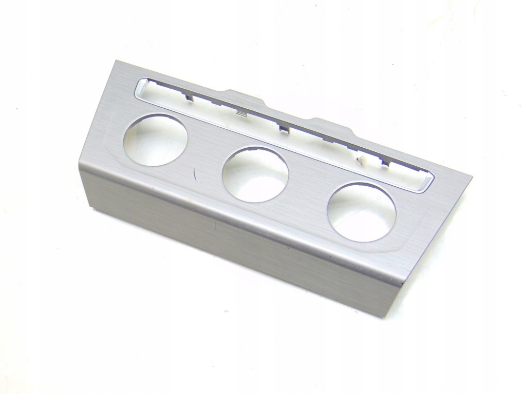 фото №1, Рамка dekor панель кондиционера vw passat b8 3g2863099