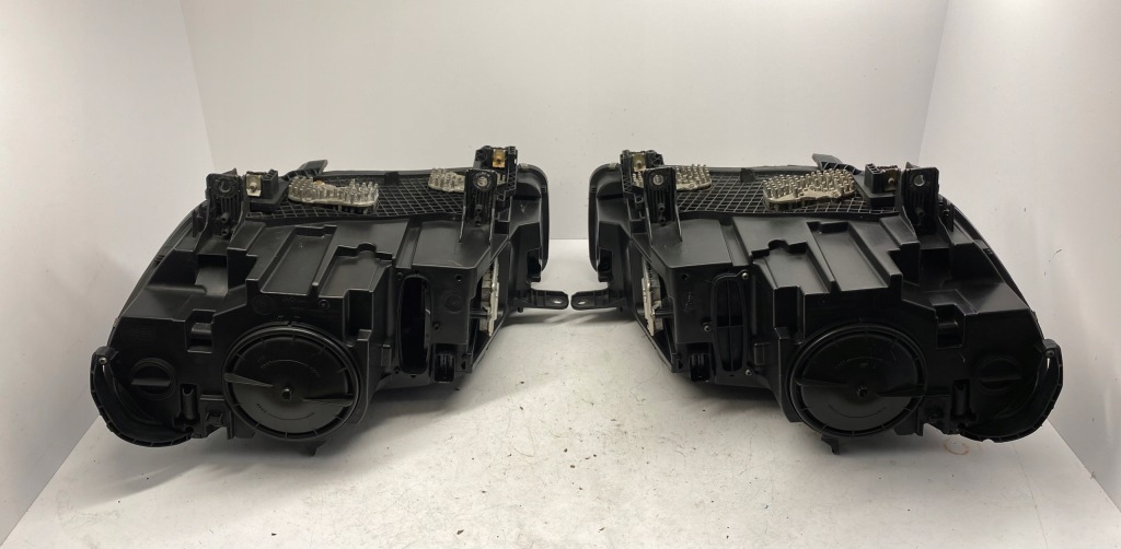 фото №7, Bmw x5 f15 x6 f16 лампы передние bixenon