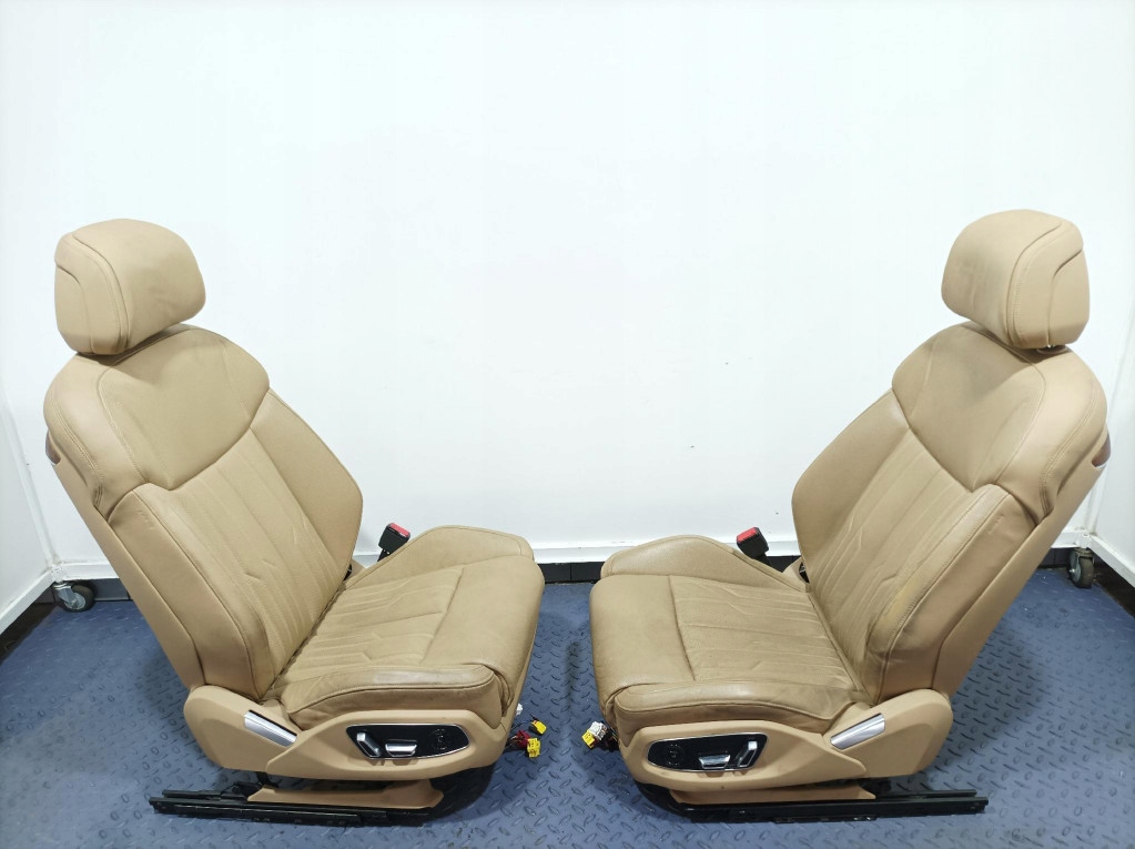 фото №10, Audi a8 d5 long сиденья заднее сиденье обшивки сиденье комплект кожа saiga бежевый