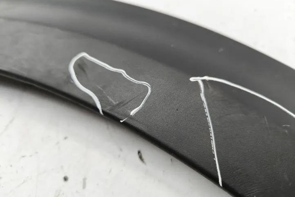 фото №8, Накладка заднього крила kia niro 86681g5000 1.6l hybrid 77kw 2019