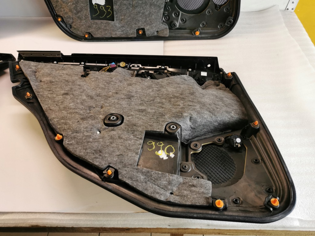 E-klasa w212 оббивка обшивки led перед задній p/l в Україні